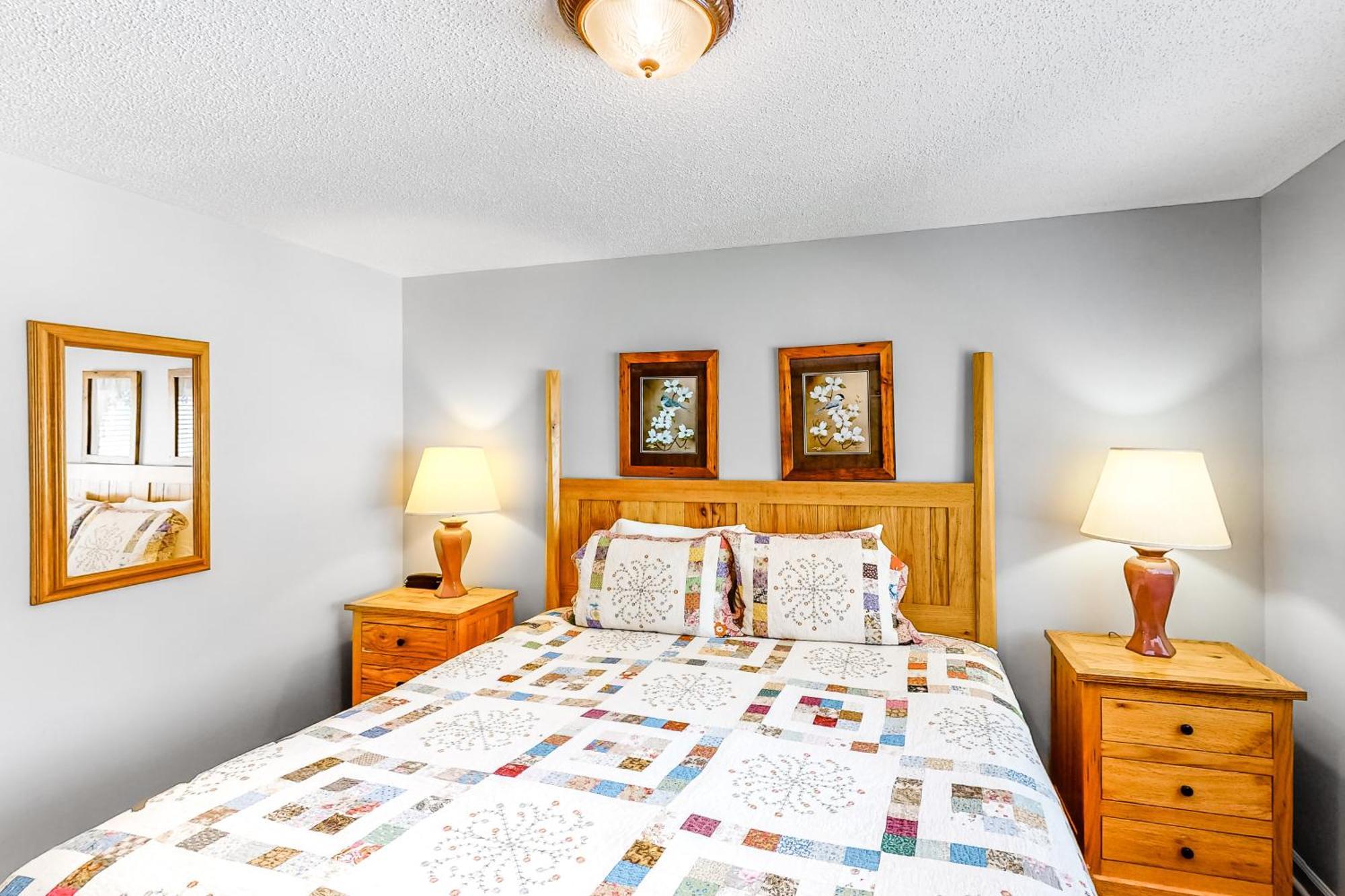 The Laurel Inn Gatlinburg Room photo